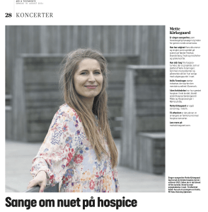 interview om hospicesangen i danske dagblade med Mette Kirkegaard 2024